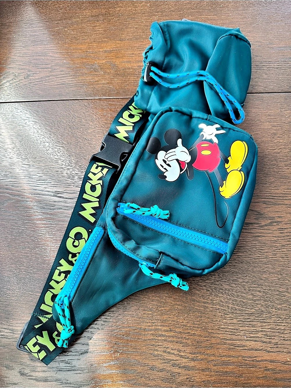 Disney Mickey & Co. Blue & Green Belt Bag